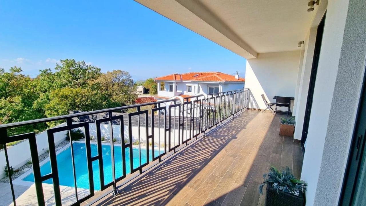 Vila Martina - Bellevue Smrika Exterior photo